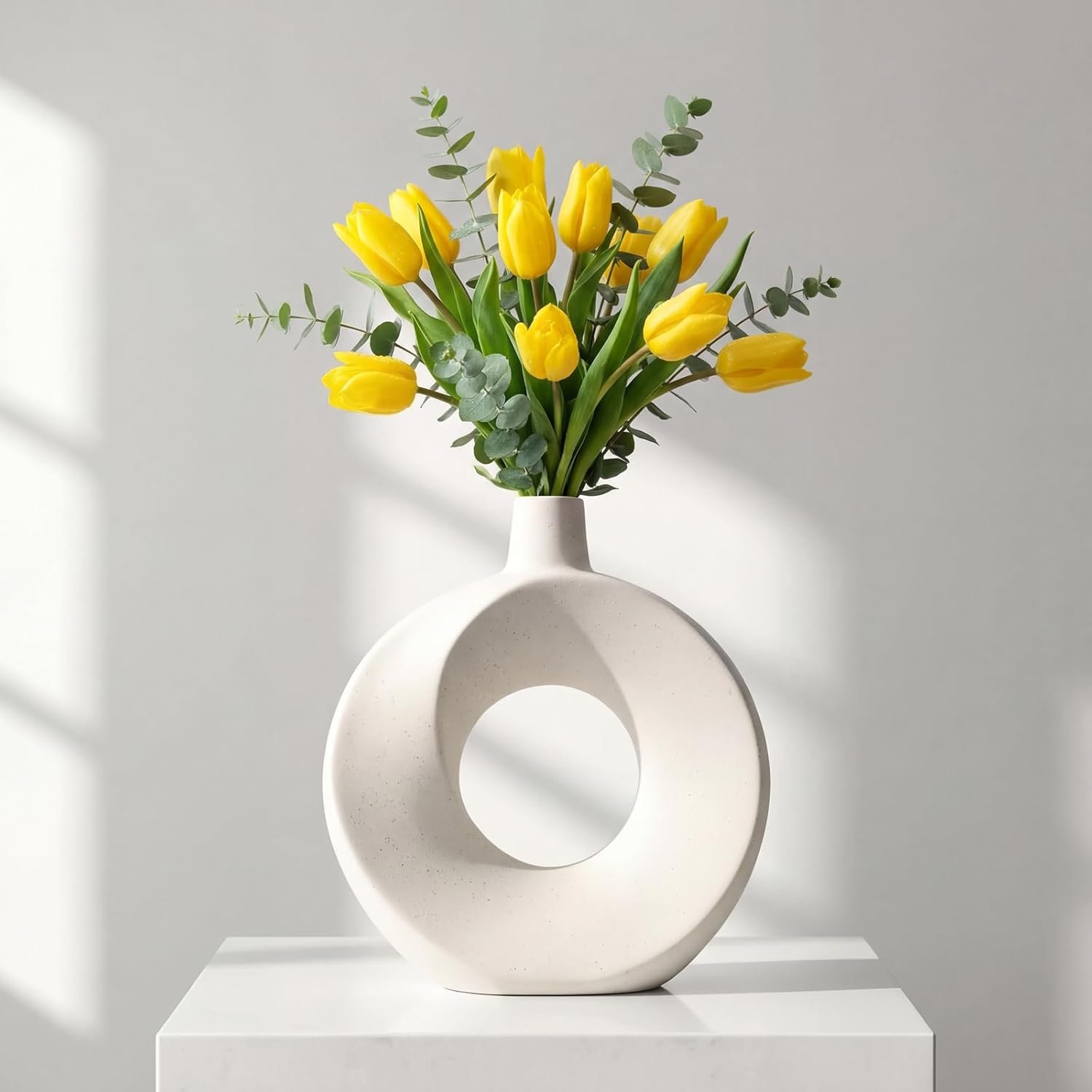 10.24″ White Ceramic Donut Vase for Pampas Grass – Modern Speckled Matte Circular Hollow Vase, Minimalist Japandi Style Flower Vase for Living Room, Mantel, Kitchen (Watertight & Handmade)