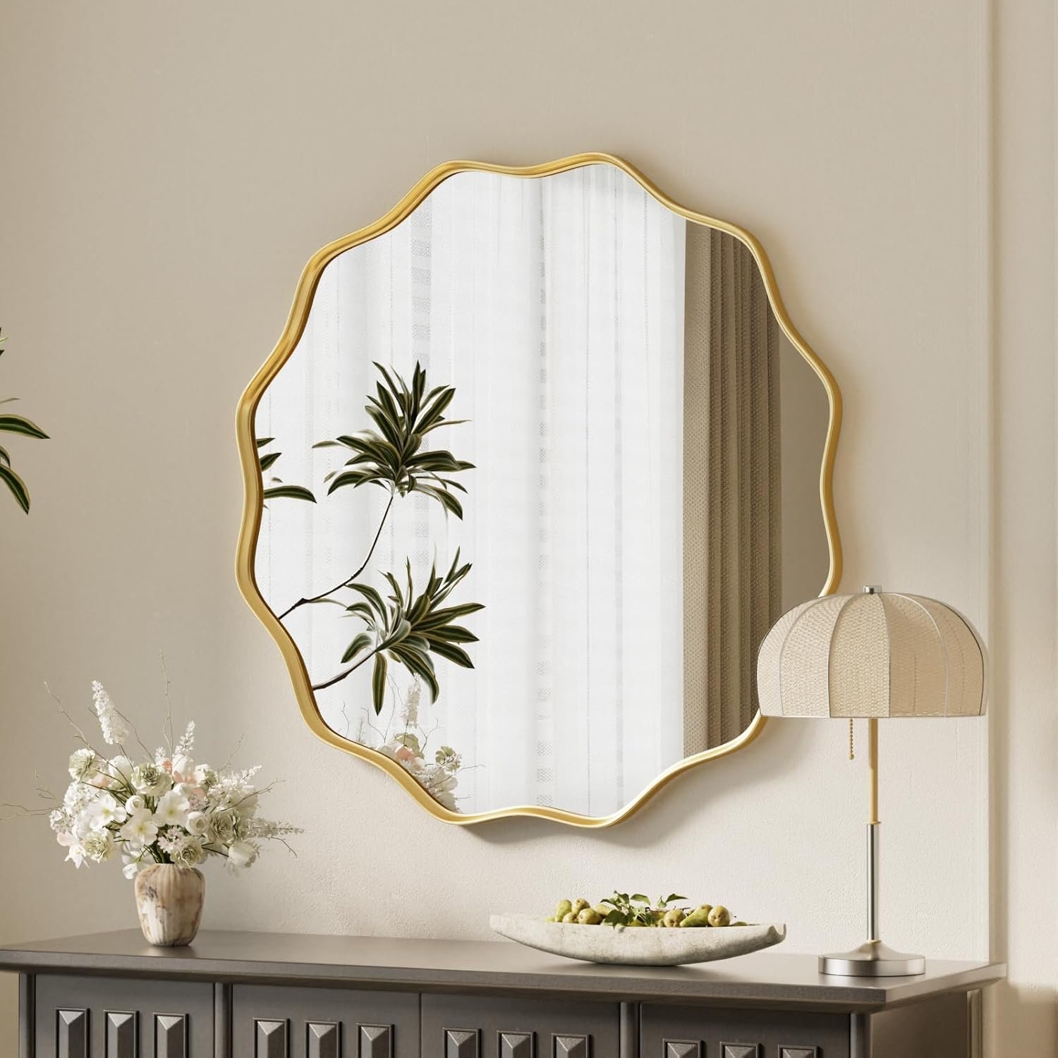 VooBang Gold Scalloped Circle Mirror, 20″ Wavy Edge Round Wall Mirror