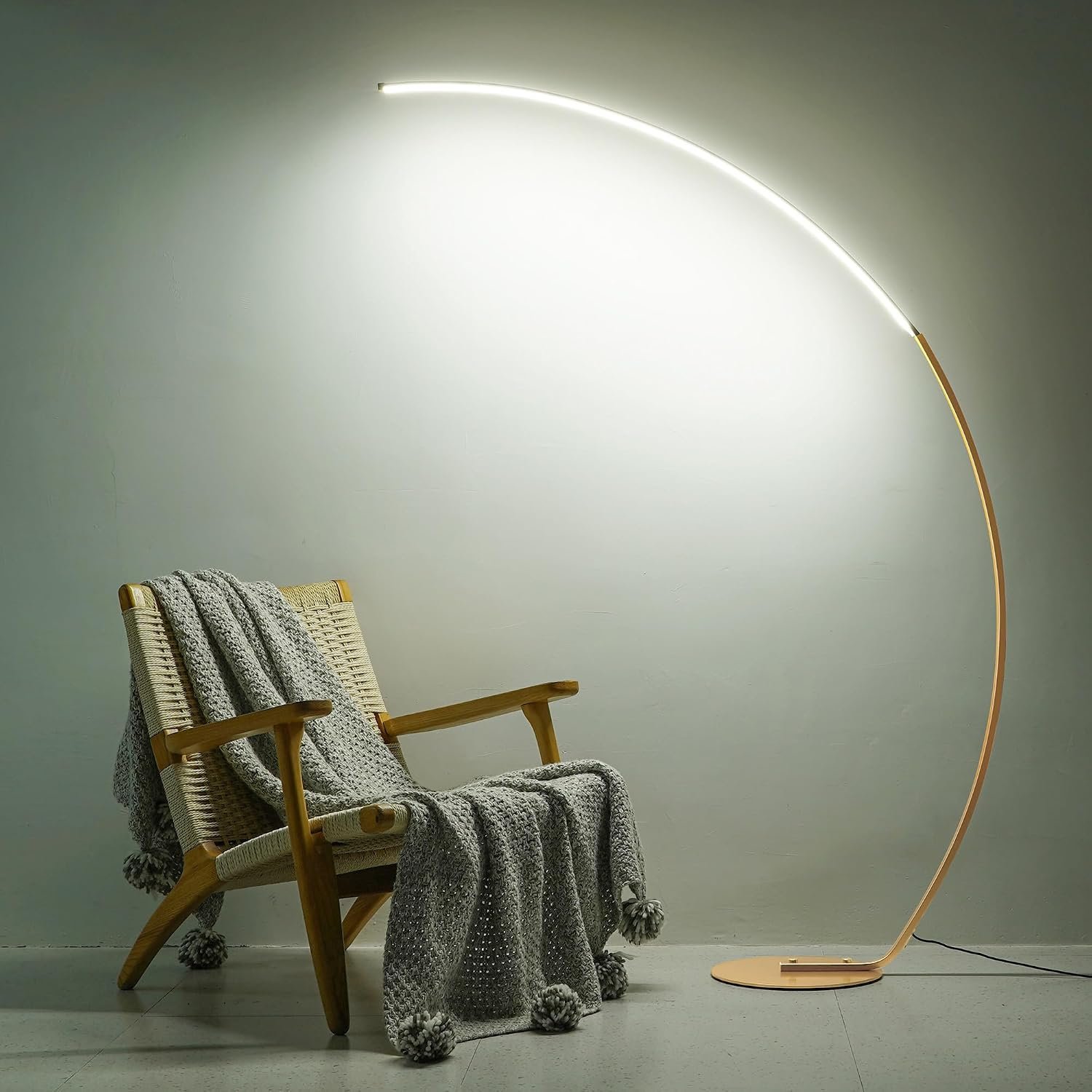 NUÜR 67″ Gold Arc Floor Lamp, Modern LED Standing Lamp with Remote