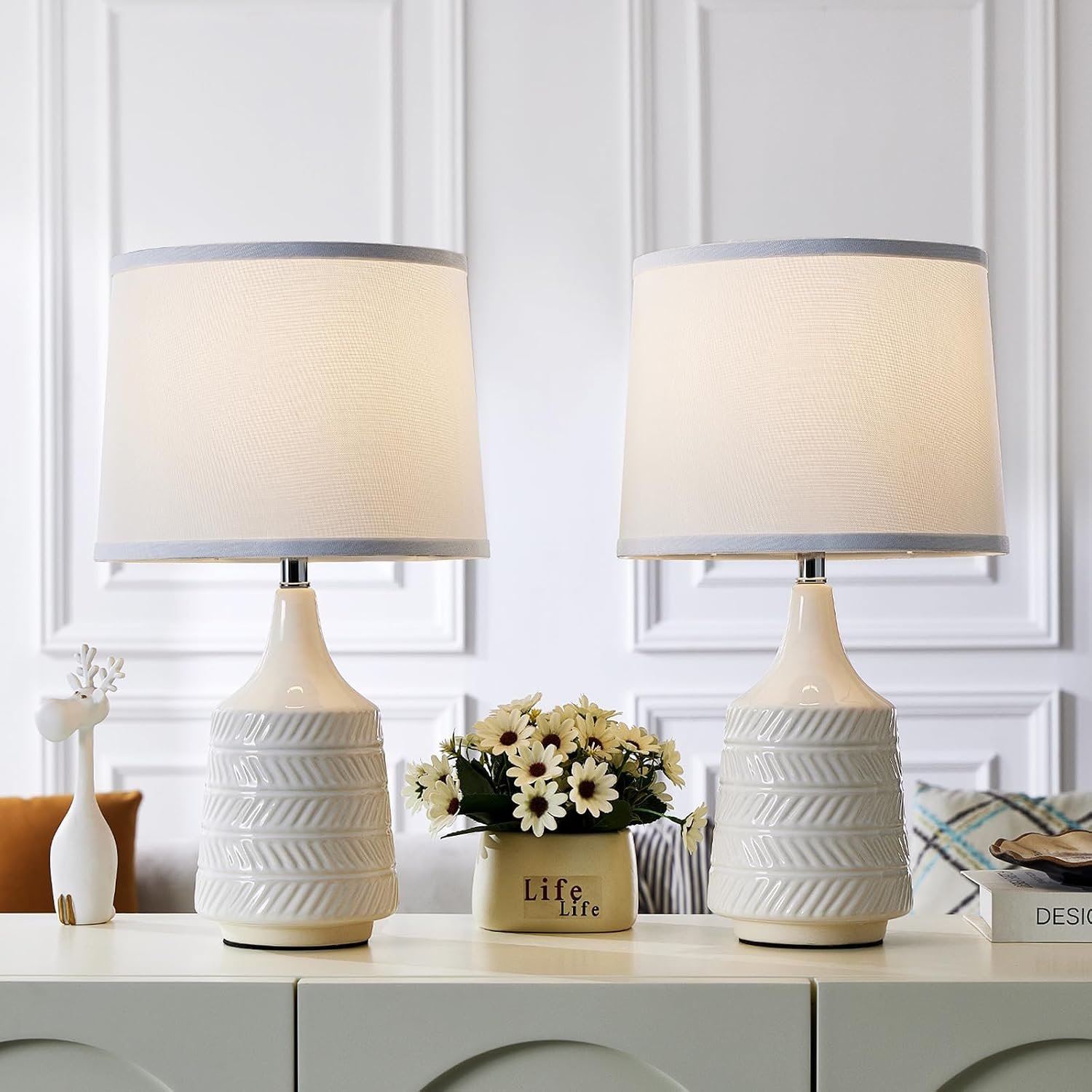 White Ceramic Table Lamps Set of 2, 18.5″ Modern Bedside Lamps for Night Stands, Decor Classic Small Lamps for Living Room End Tables, Farmhouse Boho Lamp for Bedroom Office, LED Bulbs Included