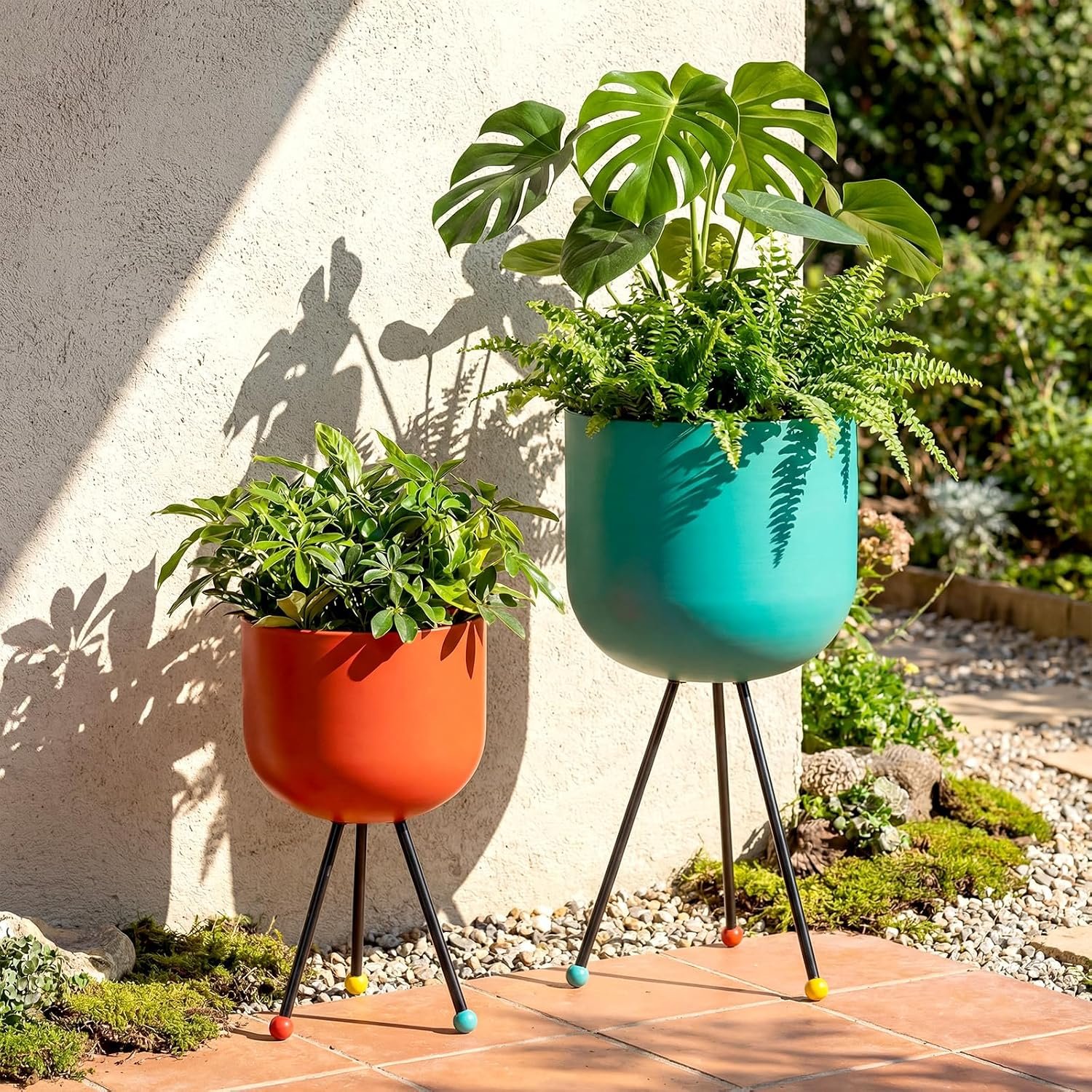 Frienda 2 Pack Mid Century Modern Metal Planter with Stand, Orange, Blue