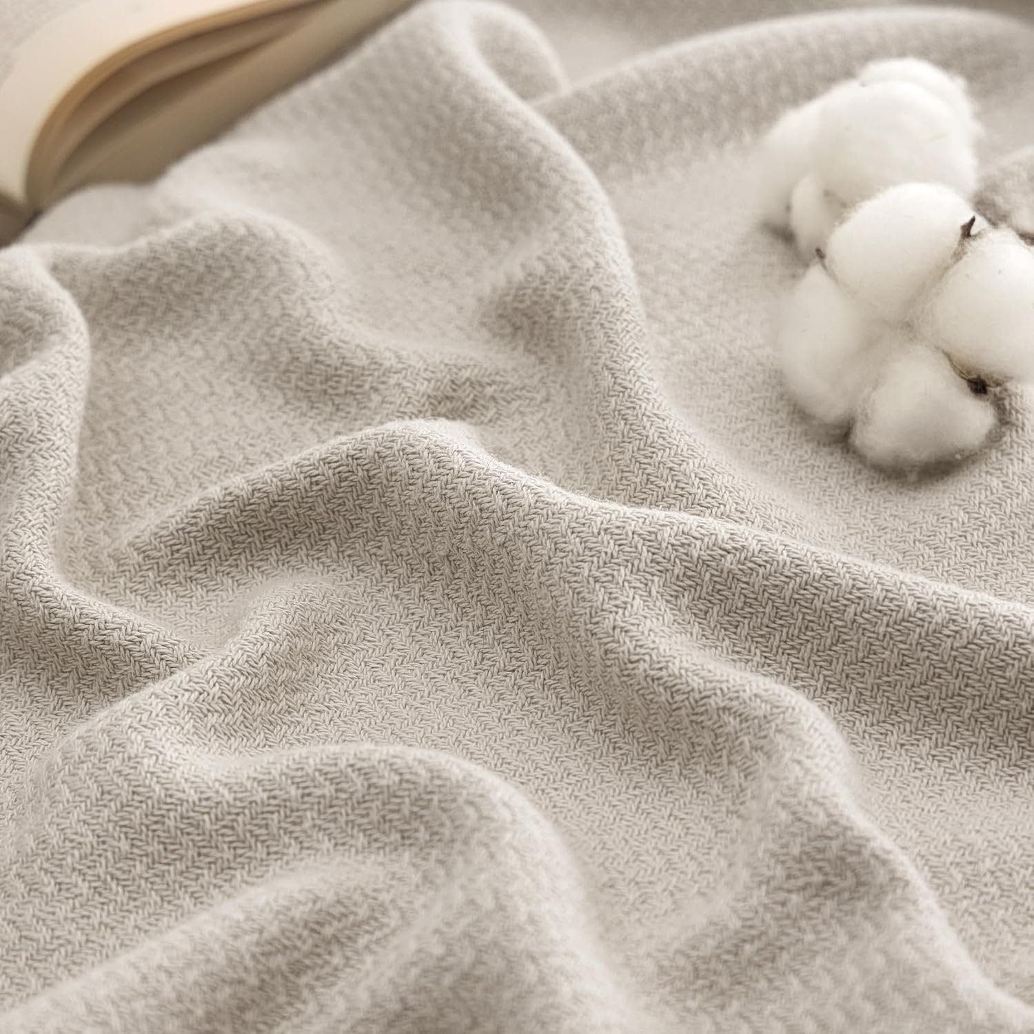 Bedsure 100% Cotton Blanket, Herringbone Weave, Throw XL, Linen Beige