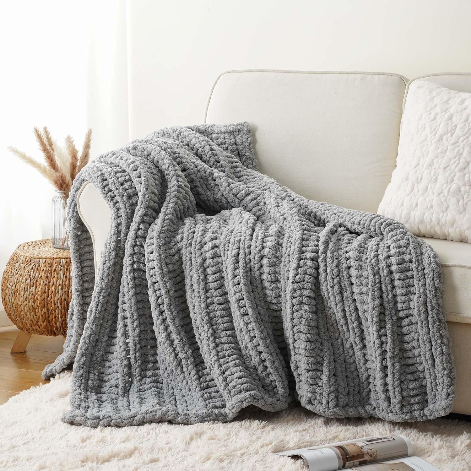 Battilo Light Grey Chunky Knit Throw Blanket for Couch, 50″x60″, Textured
