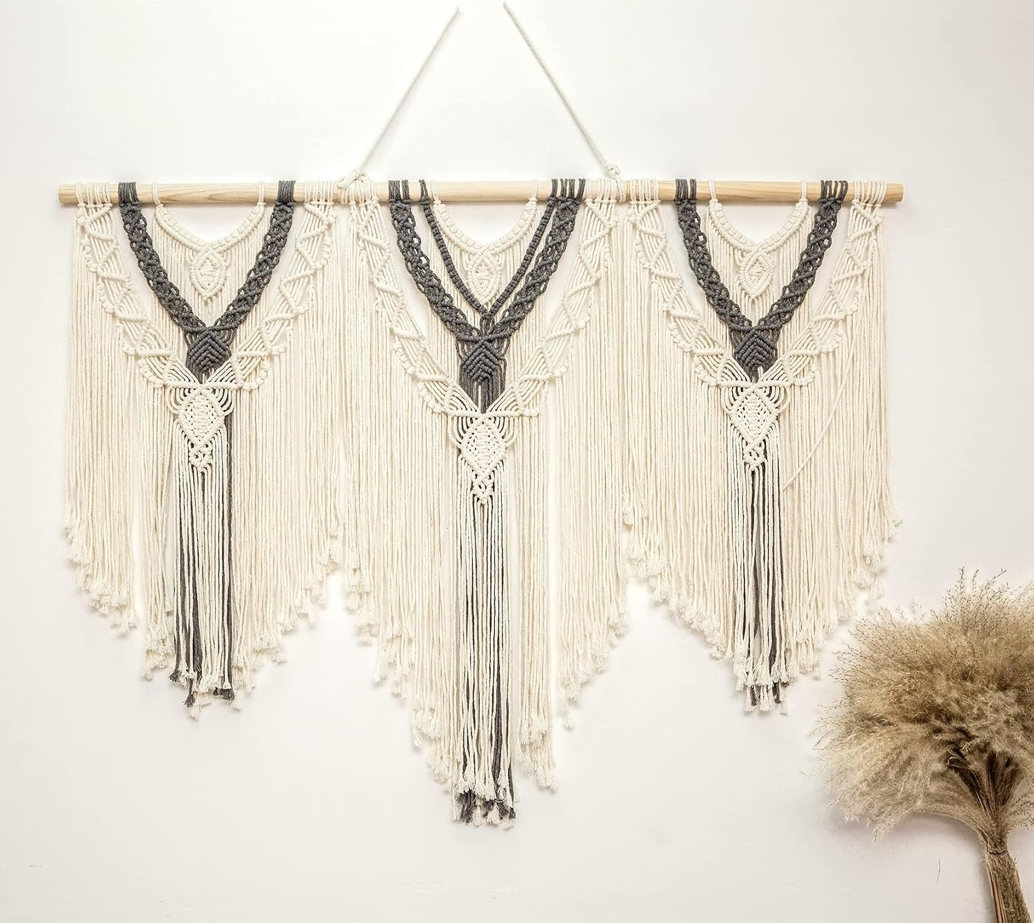 guzhiou Large Macrame Wall Hanging, Boho Woven Tapestry Decor Art, 43″x32″