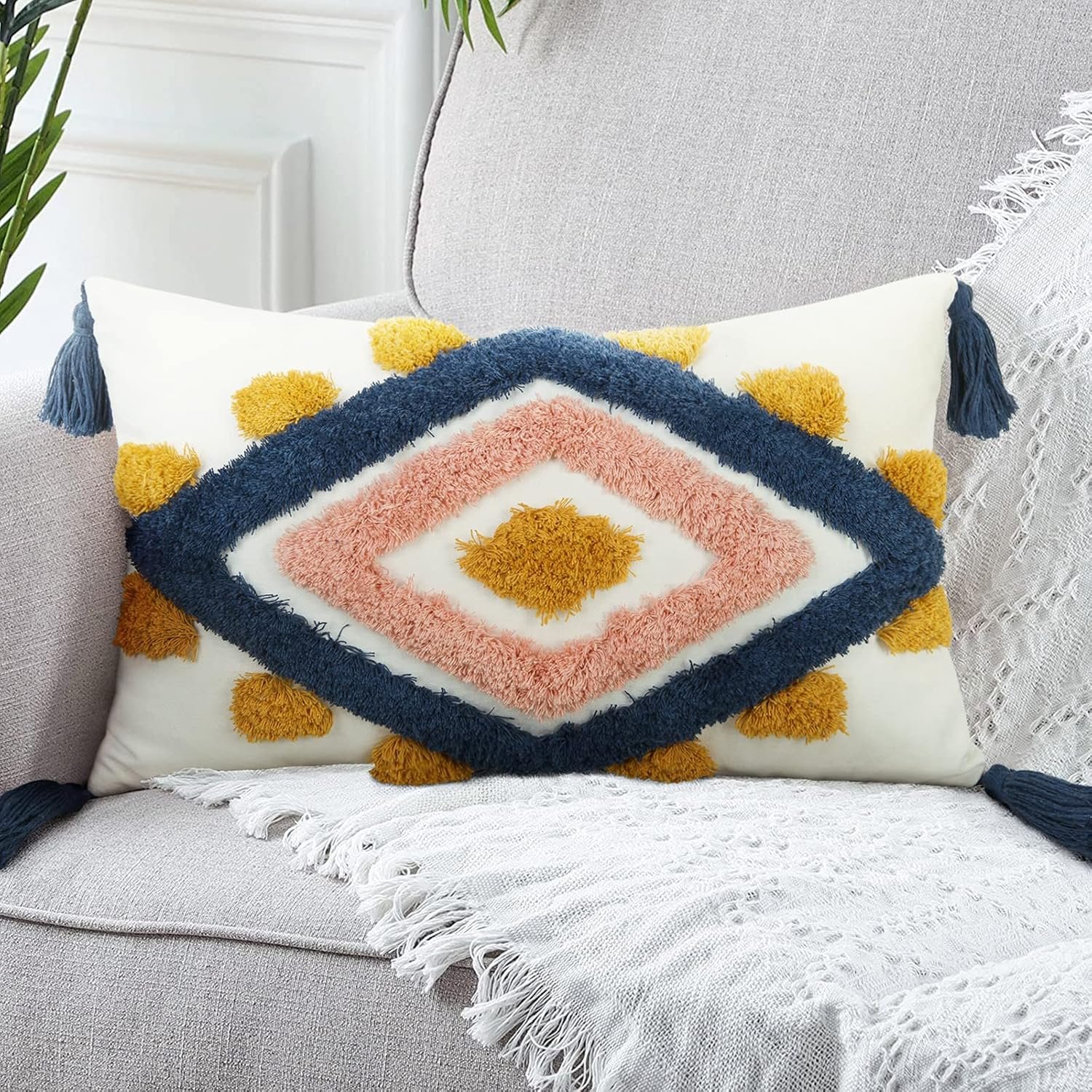 Merrycolor Boho Throw Pillow Covers Lumbar Decorative Throw Pillow Cover Tufted Woven Pillow Case Cushion Covers for Bed (1pc,12×20 Inches)