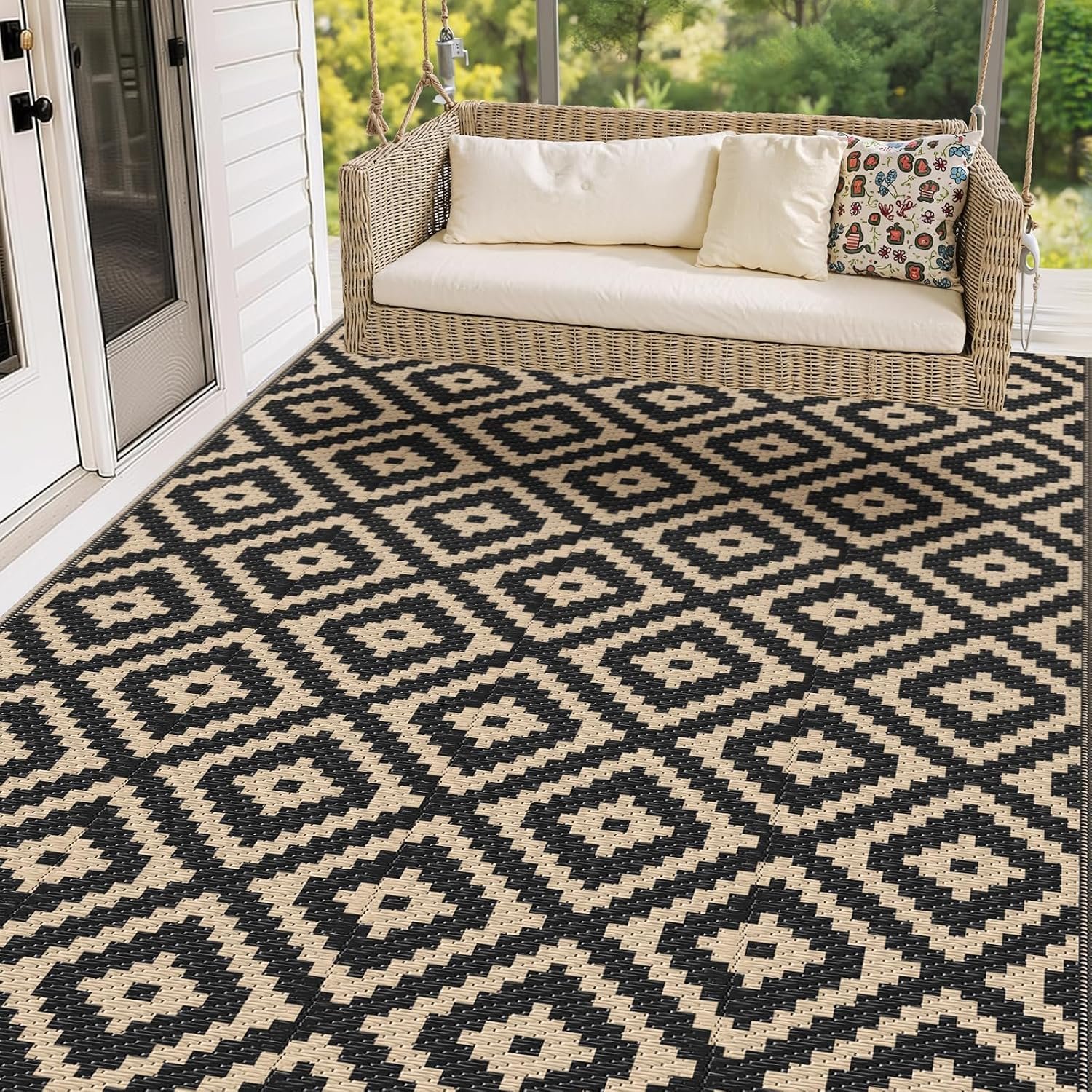 Mattitude Waterproof Outdoor Rug, Reversible Patio Rug, 5’x8′ Black&Beige
