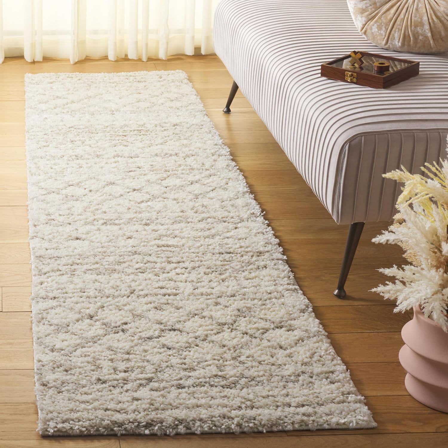 SAFAVIEH Arizona Shag Collection Runner Rug – 2’3″ x 6′, Ivory & Beige, Moroccan Boho Design, Non-Shedding & Easy to Clean, Ideal for Ideal for Living Room, Hallway, Foyer, Bedroom (ASG741A)