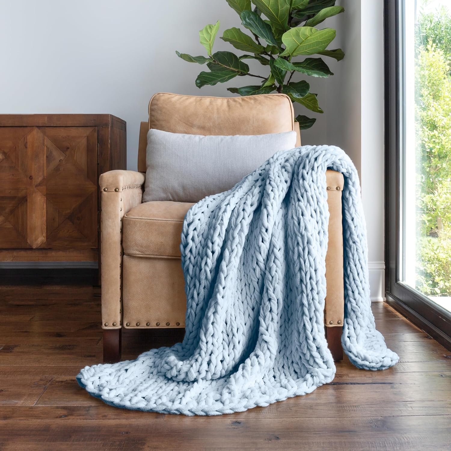 Linen Market Beddings Oversized Chunky Knit Throw Blanket-100% Ultra-Soft Acrylic Hypoallergenic – 47” x 59” Cozy Home Accent for Snuggling, Lounging, and Stylish Décor (Light Blue)
